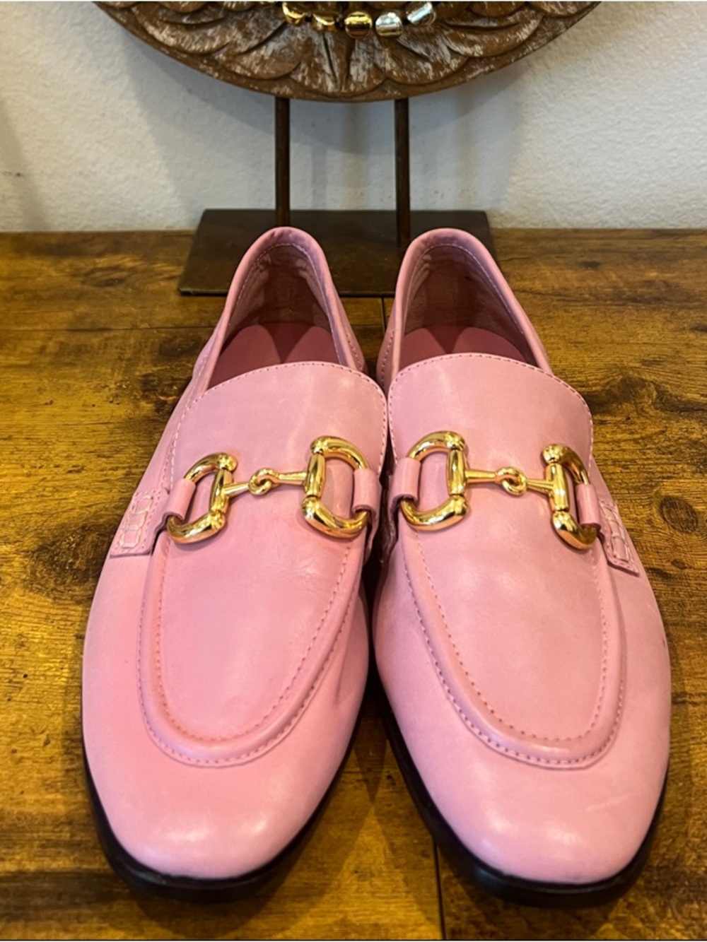 Jeffrey Campbell’s Pink Leather Women's Loafers with Gold Horsebit: Size 9.5